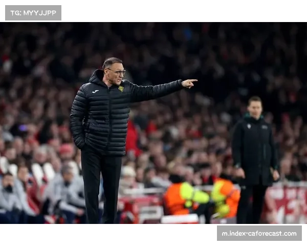 阿森纳欧冠3比2险胜凯拉特 边路进攻主导比赛进程